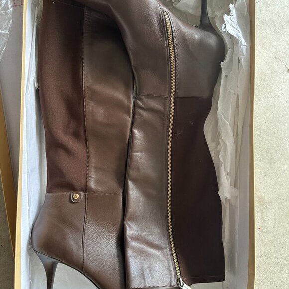 Michael Kors Brown Leather Knee- High Boots with 2.5 inch heel. Size 10 - Picture 6 of 7